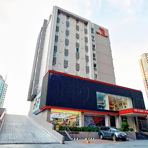 3* Hotel Red Planet Makati Amorsolo