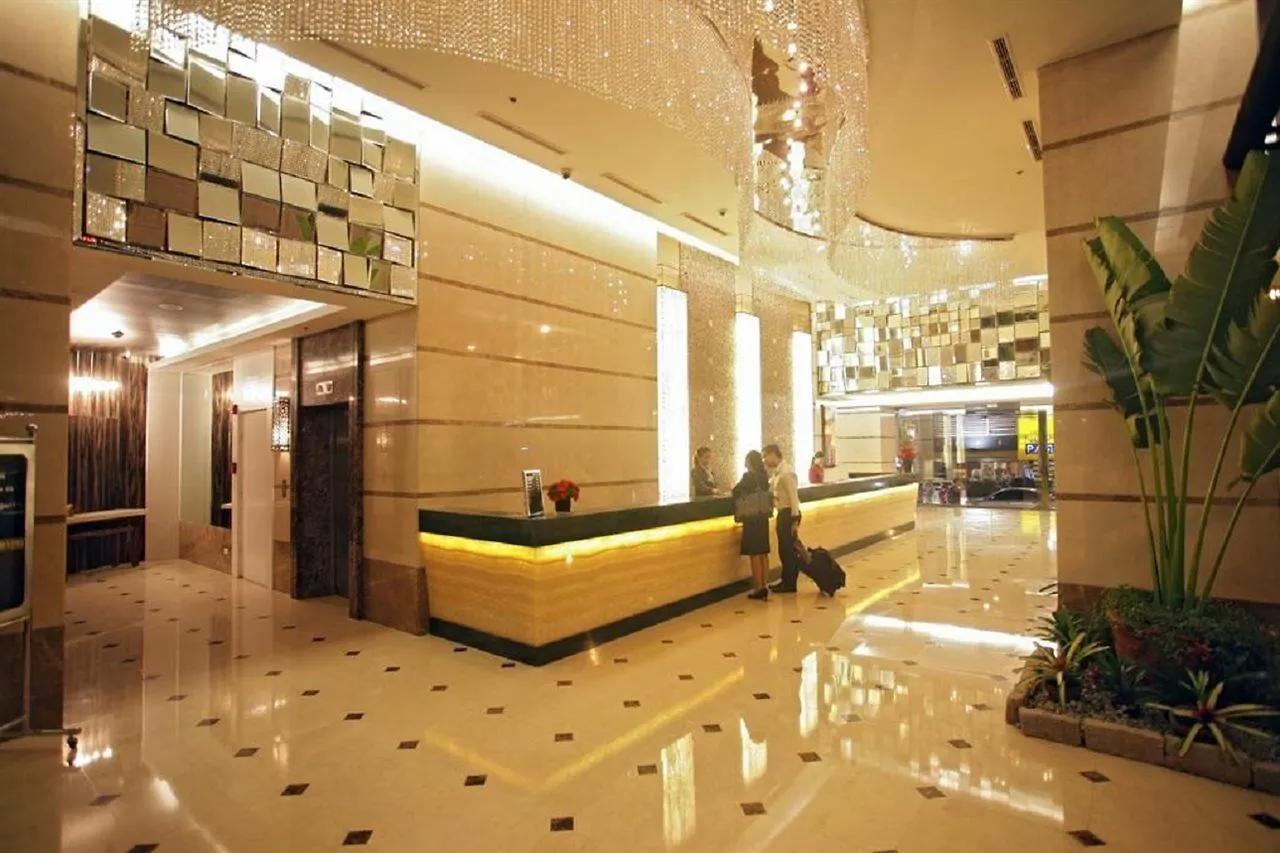 St Giles Hotel Makati Makati City 3*,